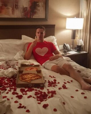 I Booked a $3,000 Hotel for Valentines Day, but My Boyfriend Didnt Pay Me Back His Share and Dumped Me – Karma Hit Him Three Times Harder